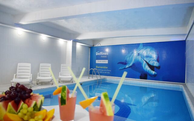 Apart Hotel Los Delfines