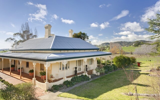 Mimosa Glen Homestead