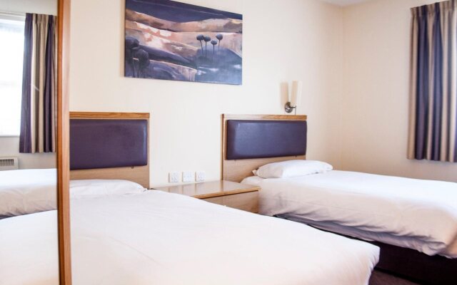 Ibis Wakefield East - Castleford
