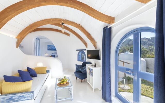 Ravino Secret Retreat