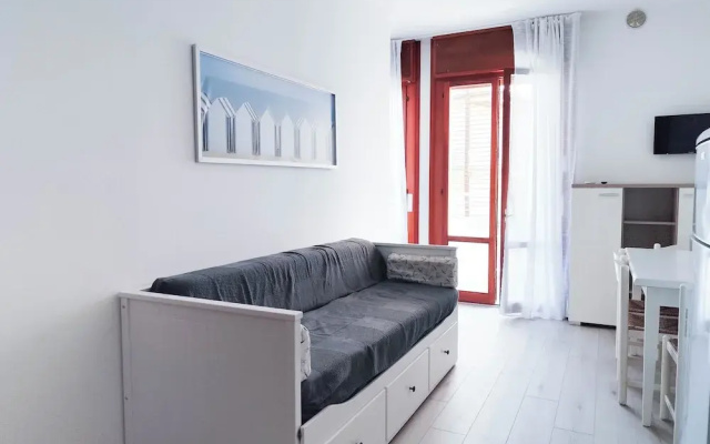 Comfortable Studio by the sea