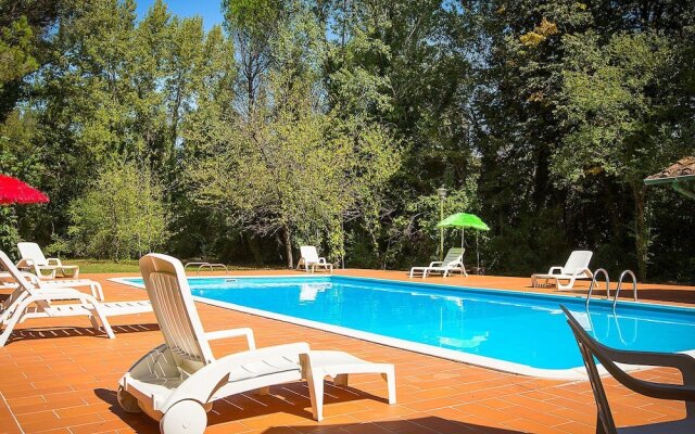 Gorgeous Holiday Home in Montecatini Val di Cecina with Pool