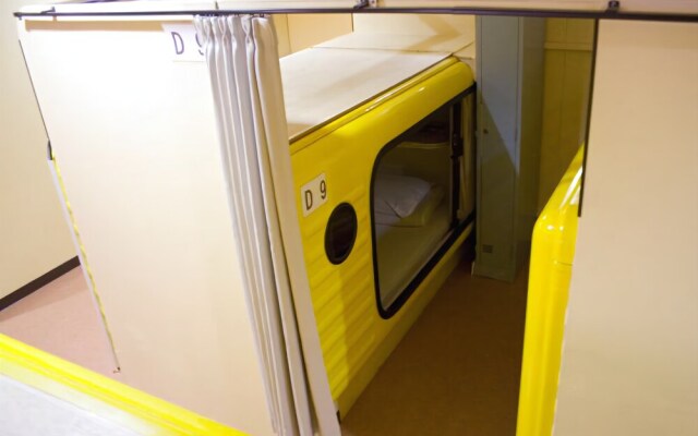 Capsule Hotel Shonan