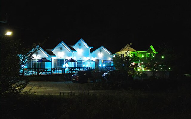 Hoengseong Lovehouse Pension