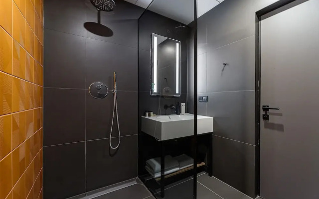 LEV Lifestyle Hotel - Maestro