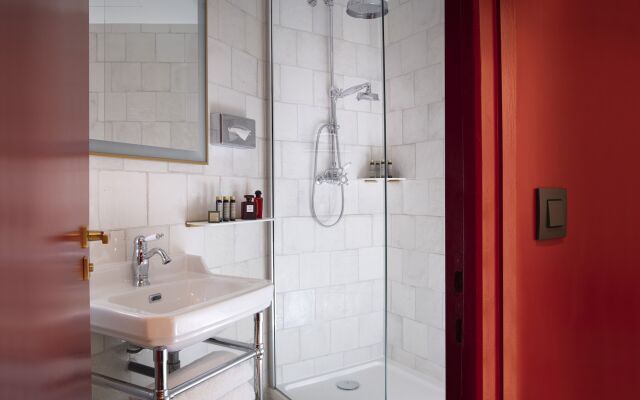 Les Jardins Du Luxembourg Hotel