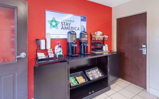 Extended Stay America Suites Fresno North