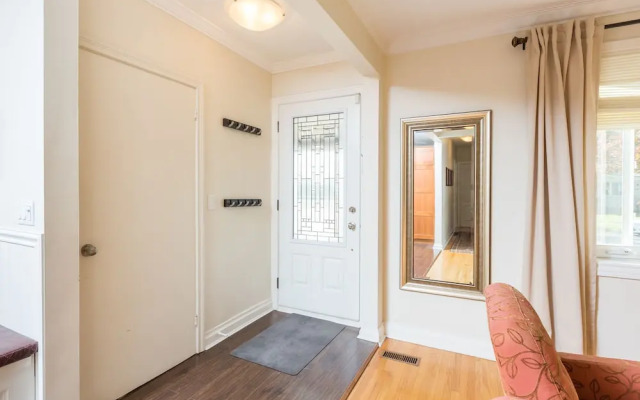 Applewood Suites - Sherway Gardens