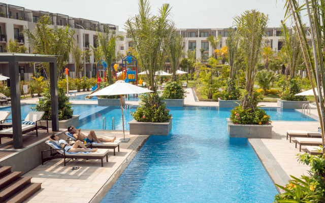 Royal Lotus Ha Long Resort and Villas