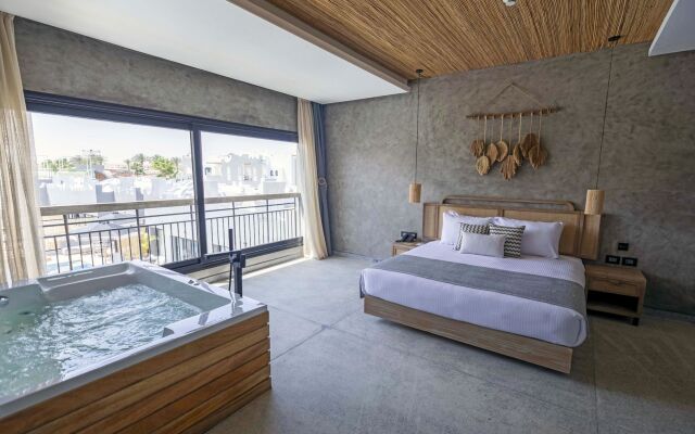 SUNRISE Tucana Resort