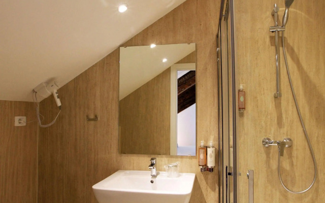 Azur Palace Luxury Rooms