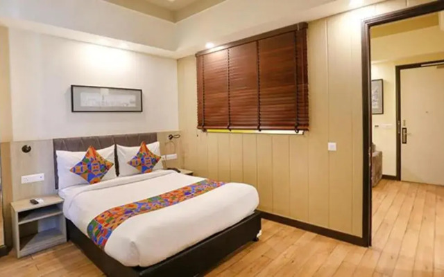 Fabhotel Sapphire 83