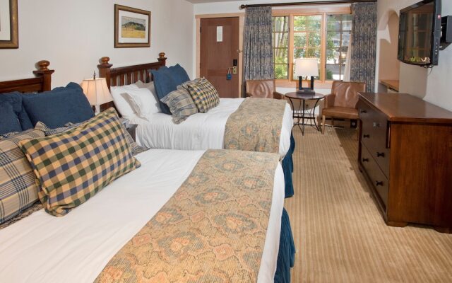 Dog-friendly 2br At The Lodge At Vail- Book By 11/1 2 Bedroom Condo by RedAwning