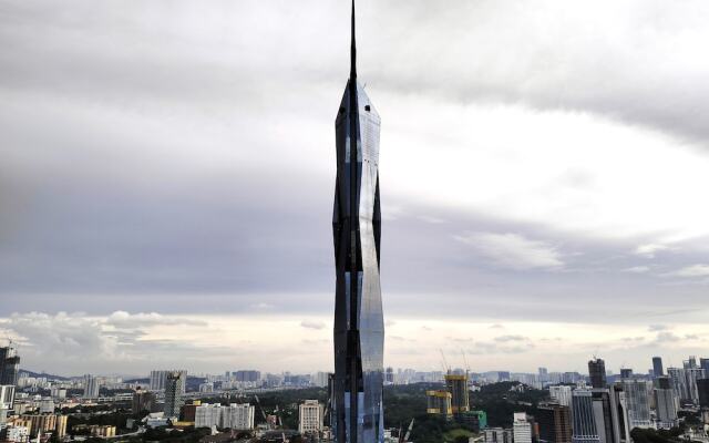 KLCC CityTowerViewSty5Pax CeylonzSuite