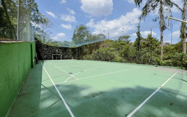 Casa de Luxo 2500m na Granja Viana