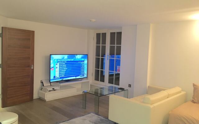 Embankment Luxury Apartments
