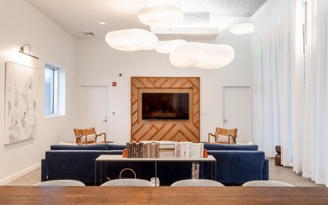 Austin | Exclusive 1BD/1BA 2nd Street District Apartment