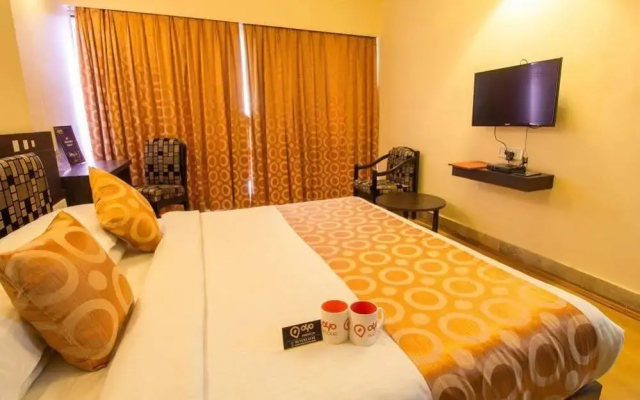 Hotel Rajmahal