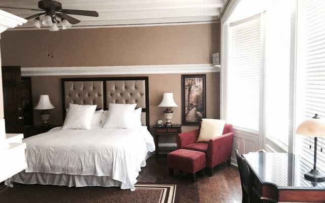 NOLA Grand Canal Hotel
