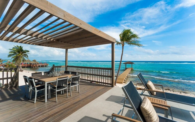 Luxury Cayman Villas