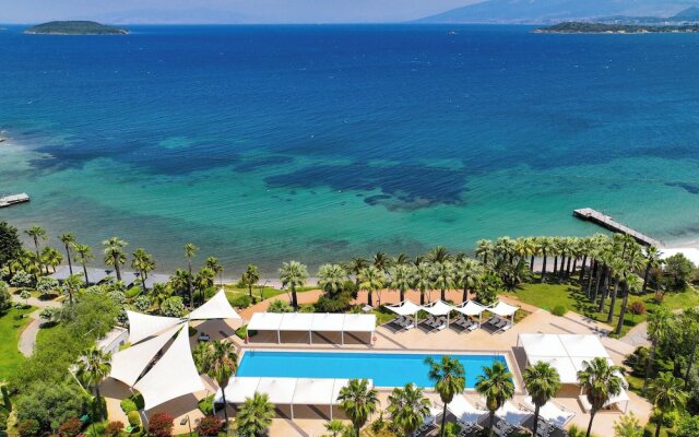 Hiddenbay Urla