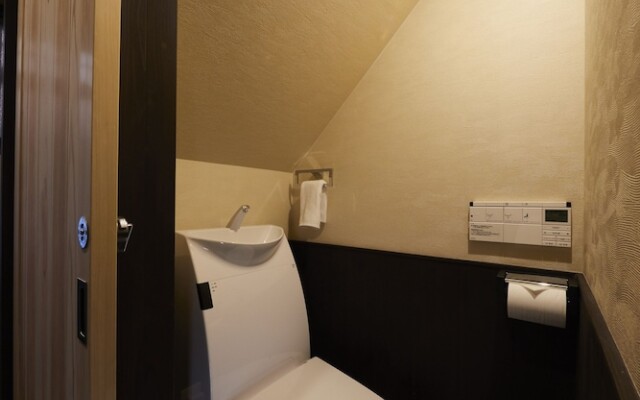 Rinn Hanayacho Haru Urara