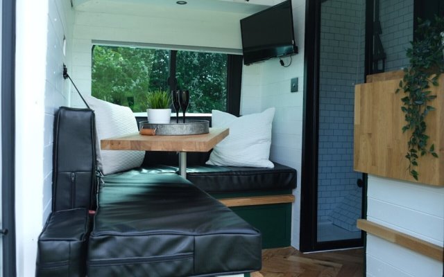 Superb 4 Berth Campervan With Kingsize bed