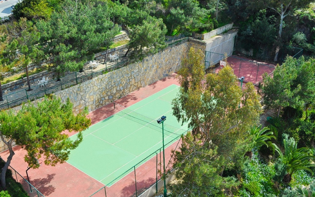 Ladonia Hotels Adakule	