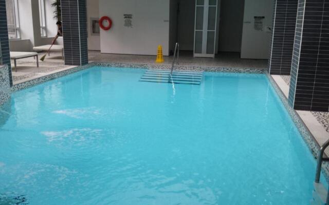 2 Bedroom 1 Bathroom Prime Location in Mississauga