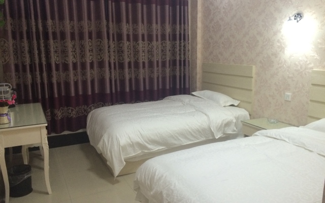 Linquan Wenming Hostel