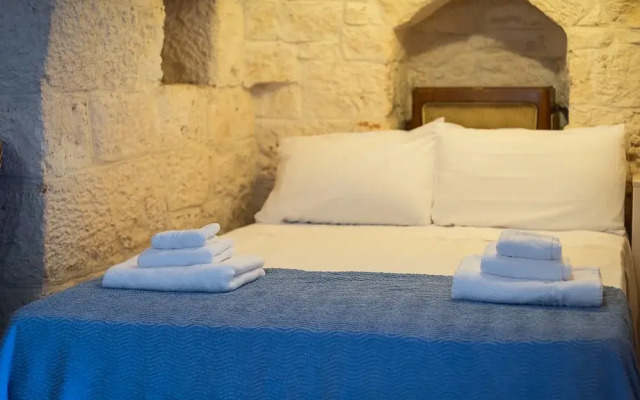 Trullo del Falegname Ostuni by Typney