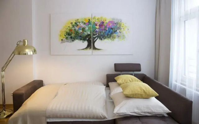 Leon Apartment