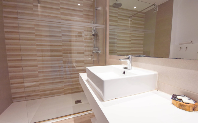 Aparthotel Houm Plaza Son Rigo