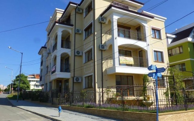 Apartments in Elitonia 5