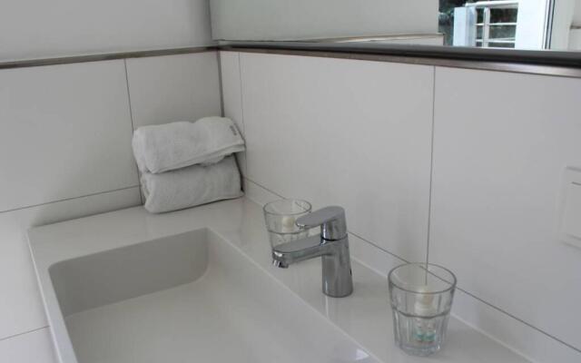 LONDON . CHILLINGHOUSE # 9, 3 Min. vom ICE, NETFLIX, Garten