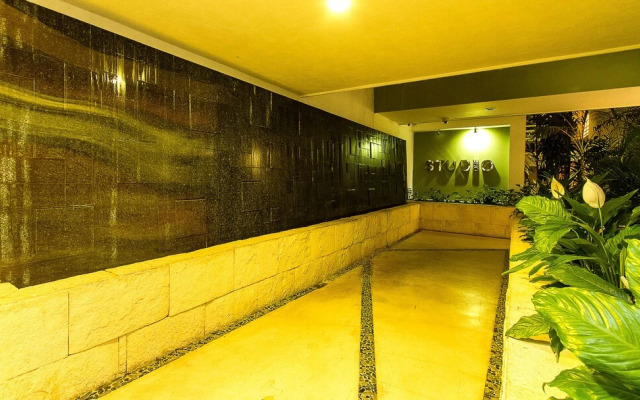 Studio One 102 by iMexico