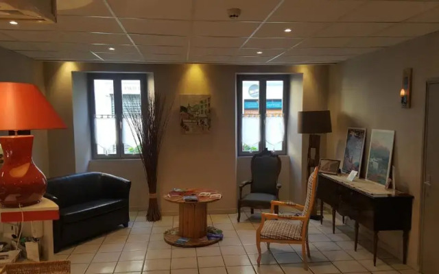 Hôtel de Genève , Faverges-Seythenex 74210, Haute Savoie