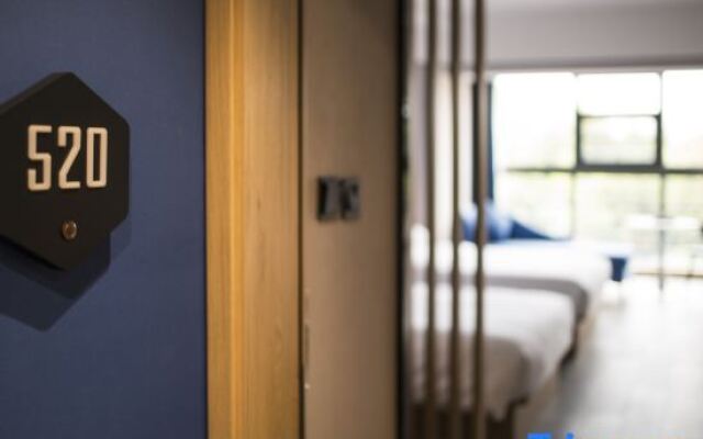 Microtel by Wyndham Kunming Guandu