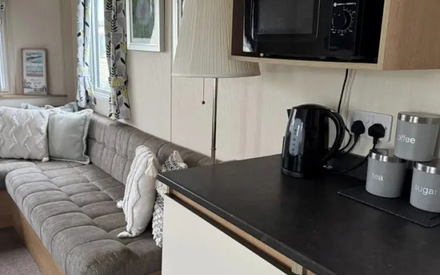 Seaside Charm Cabin Retreat in Rhyl