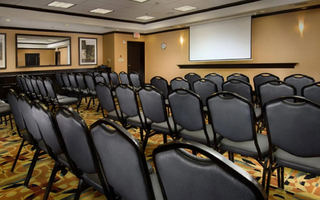 Hampton Inn & Suites Longview North