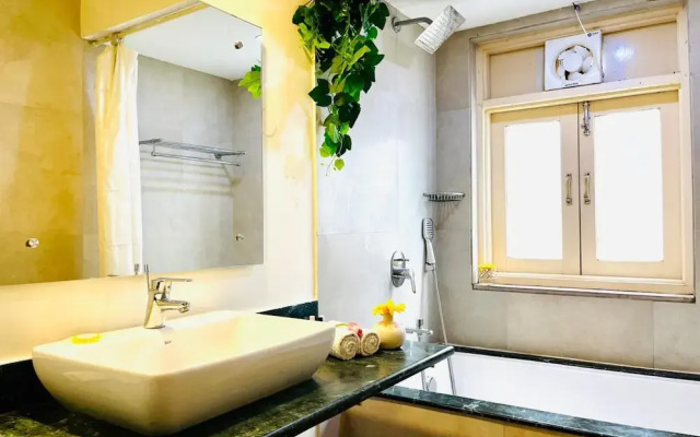 Olive Service Apartment Cyber Park