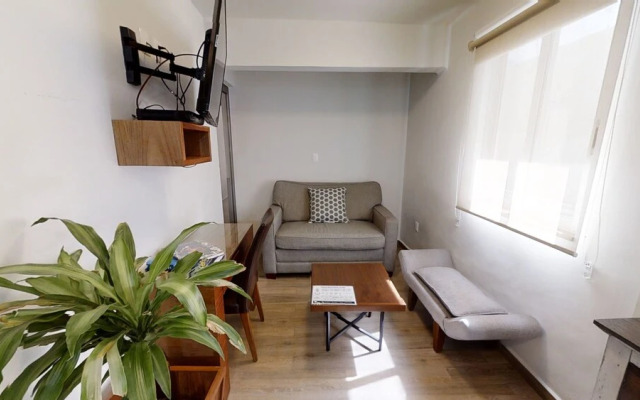 Tokio Suites