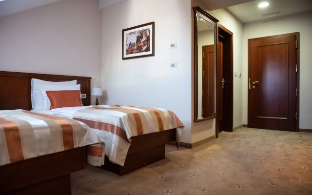 Hotel Stara Lika