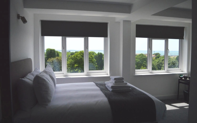 Q8 Boutique Hotel