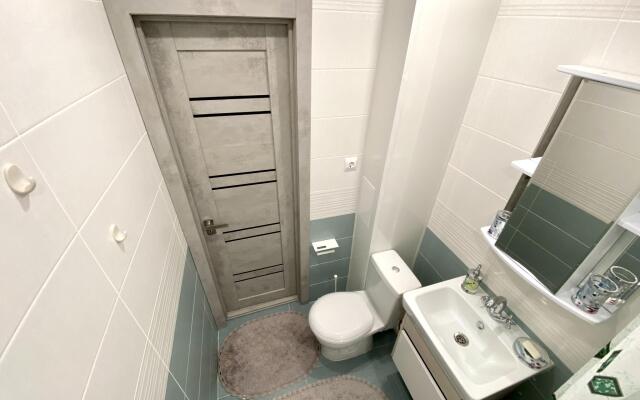 Апартаменты 4 Сезона в микрорайоне Восточный 2/6