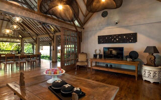Villa Koyama by Villa Finder
