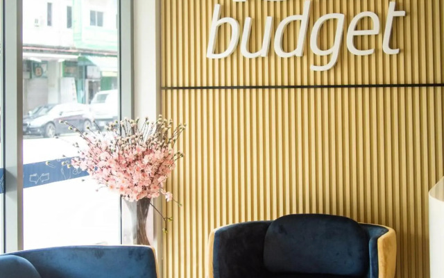 Ibis Budget Singapore Gold