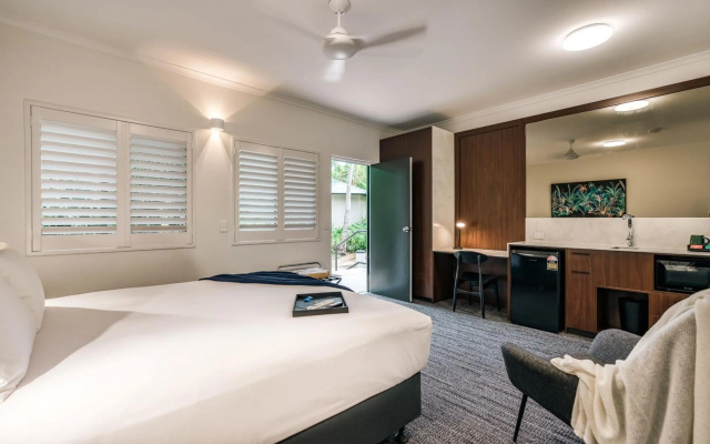Palms City Resort – Guest Rooms – Darwin