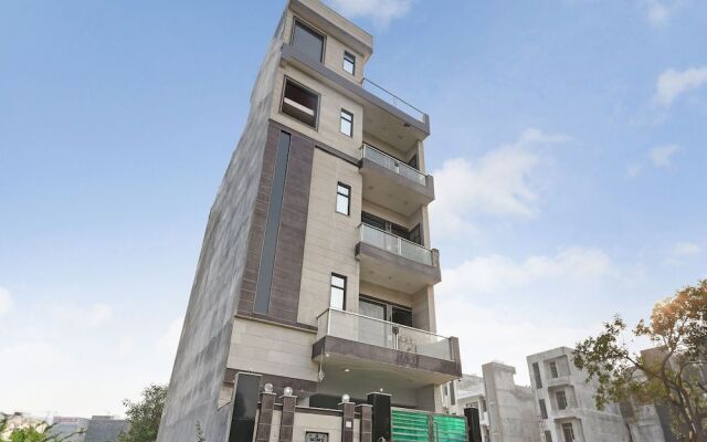 OYO 22968 Devanshi Residency