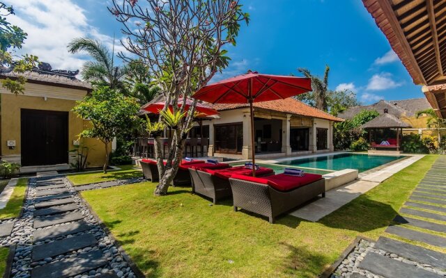 Villa Santhi